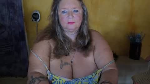 vampwoman online show from July 2026 04:39:33 PM
