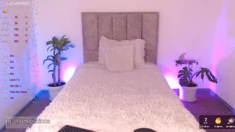 Cinnamon  online show from February 2025 04:22:01 PM