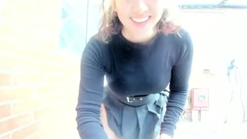 vanessa online show from June 2026 05:17:02 PM