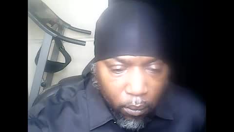 vandall3394 online show from March 2026 04:06:01 AM