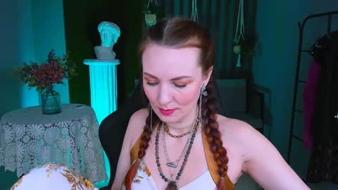 Snapshot of vandarossi chatting on February 2025 07:07:01 AM Vanda online show from February 2025 07:07:01 AM