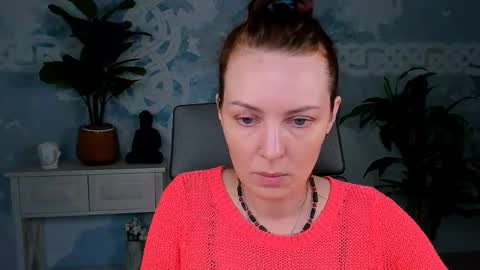 Snapshot of vandarossi chatting on September 2025 05:07:02 AM Vanda online show from September 2025 05:07:02 AM