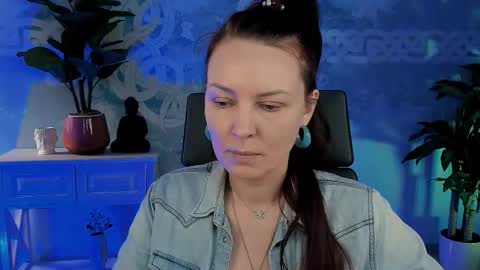 Snapshot of vandarossi chatting on September 2025 08:16:02 AM Vanda online show from September 2025 08:16:02 AM