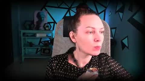 Snapshot of vandarossi chatting on November 2025 09:53:01 AM Vanda online show from November 2025 09:53:01 AM