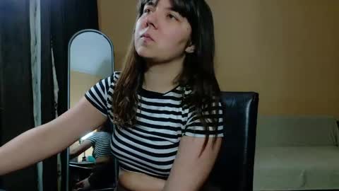 Vandi online show from May 2026 08:03:02 PM