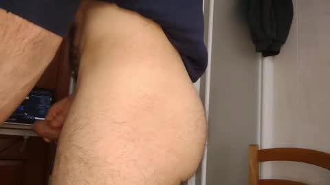 Snapshot of vandik669 chatting on December 2025 01:40:02 PM vandik669 online show from December 2025 01:40:02 PM