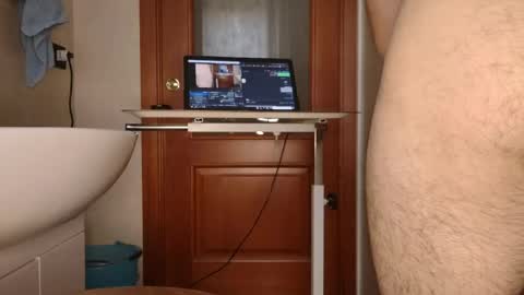 vandik669 online show from May 2026 12:32:02 PM