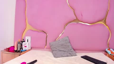 Vane online show from September 2025 09:16:02 PM