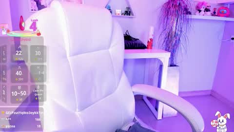 Snapshot of vanelope_evans_ chatting on October 2025 12:36:01 AM vanelope_evans_ online show from October 2025 12:36:01 AM