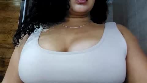 Snapshot of vanesam chatting on March 2026 08:01:01 PM vanessa and samantha online show from March 2026 08:01:01 PM