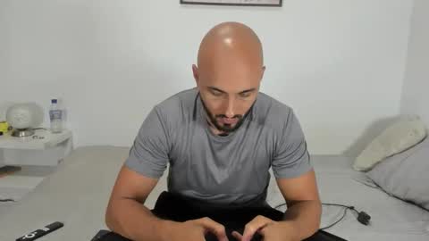 Snapshot of vanesariley chatting on February 2026 12:10:01 AM vanesariley online show from February 2026 12:10:01 AM