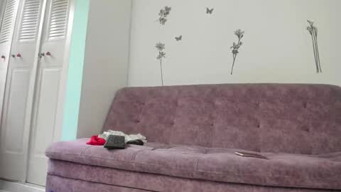 Vanessa online show from October 2025 12:33:01 PM