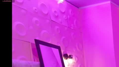 Vanessa online show from October 2025 09:59:02 PM