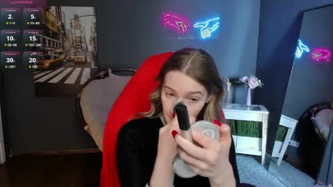 Vanessa online show from April 2026 12:32:01 PM