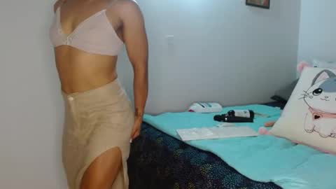 Snapshot of vanessa_aniston83 chatting on February 2025 11:43:02 PM vanessa online show from February 2025 11:43:02 PM