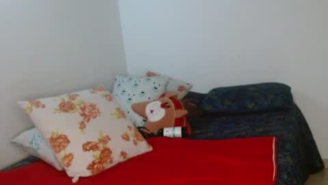 Snapshot of vanessa_aniston83 chatting on September 2025 02:57:02 AM vanessa online show from September 2025 02:57:02 AM