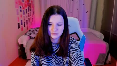 Vanessa online show from February 2025 04:25:02 AM