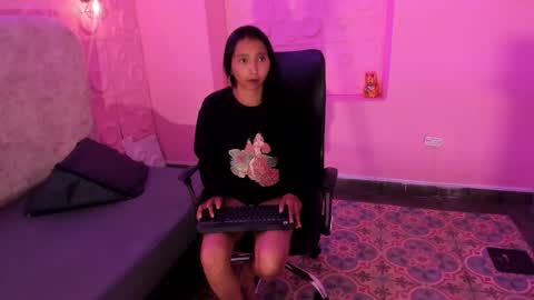 Vanessa online show from March 2026 11:58:01 AM