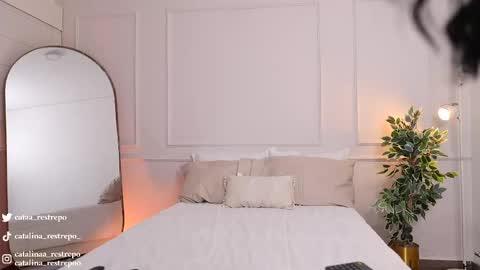 vanessa sexxy online show from May 2026 01:33:01 AM