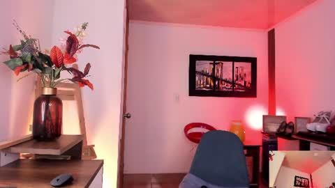 vanessa_sterling online show from June 2026 05:28:01 PM
