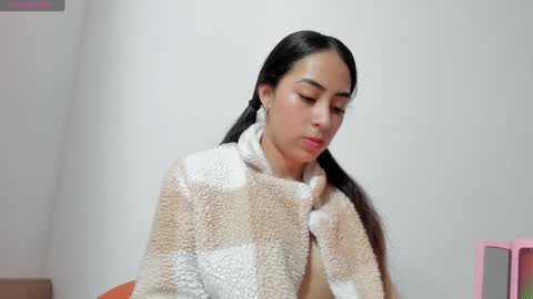 vanessaadol online show from January 2025 01:31:02 PM