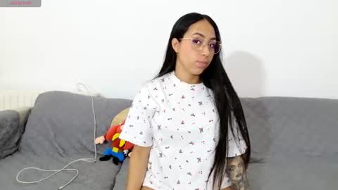 vanessaadol online show from June 2026 10:02:02 AM