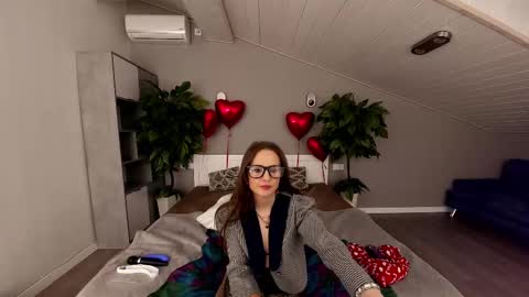Snapshot of vanessabeautyy chatting on February 2025 02:12:02 AM vanessabeautyy online show from February 2025 02:12:02 AM