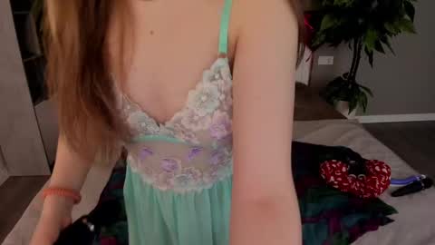 Snapshot of vanessabeautyy chatting on March 2025 10:16:01 PM vanessabeautyy online show from March 2025 10:16:01 PM