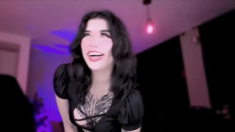 Snapshot of vanessablackrose chatting on November 2025 02:14:02 AM Vanessa online show from November 2025 02:14:02 AM