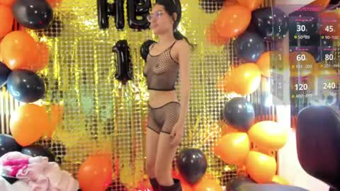 Vanessa online show from June 2026 07:50:01 PM