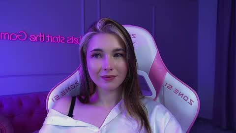 Vanessa online show from April 2026 06:32:01 PM