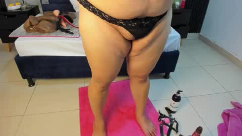 Snapshot of vanessahard_as chatting on November 2025 08:11:01 PM Vanessa Hard online show from November 2025 08:11:01 PM