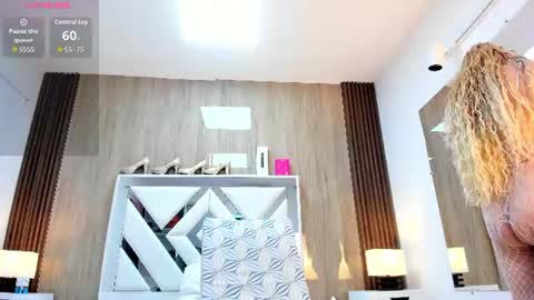 Snapshot of vanessahard_as chatting on August 2026 08:00:02 PM Vanessa Hard online show from August 2026 08:00:02 PM