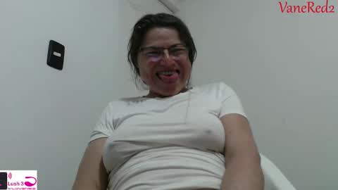 Vanesared2 online show from December 2024 12:18:01 AM