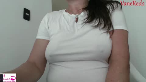 Vanesared2 online show from January 2025 09:37:01 PM