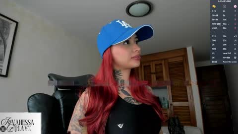 Snapshot of vanessart_ chatting on April 2026 04:12:01 PM Vanessa online show from April 2026 04:12:01 PM
