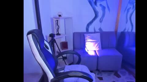 Snapshot of vanessascott_ chatting on February 2026 07:48:01 AM vanessascott_ online show from February 2026 07:48:01 AM