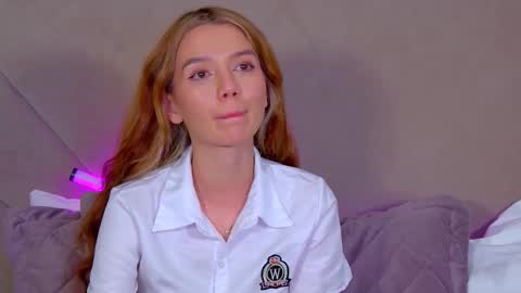 VanessaVienne online show from February 2026 02:53:01 AM