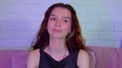 VanessaVienne online show from April 2026 04:06:02 PM