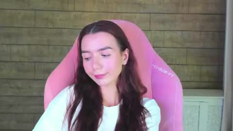 VanessaVienne online show from June 2026 04:09:02 PM
