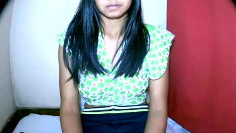 vanih27 online show from June 2026 07:35:02 AM