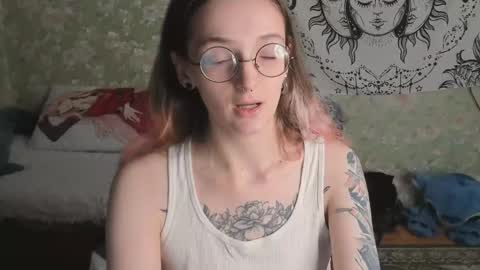 Adelina online show from May 2026 01:05:02 PM