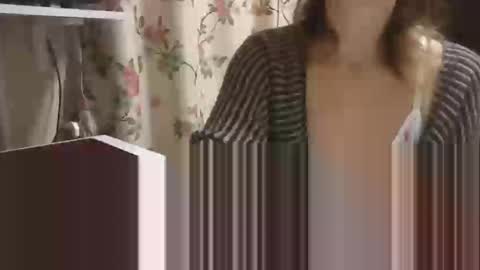 Snapshot of vanillachika205 chatting on March 2025 05:36:02 PM vanillachika205 online show from March 2025 05:36:02 PM