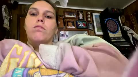 Vanilla Good online show from November 2025 09:15:01 PM