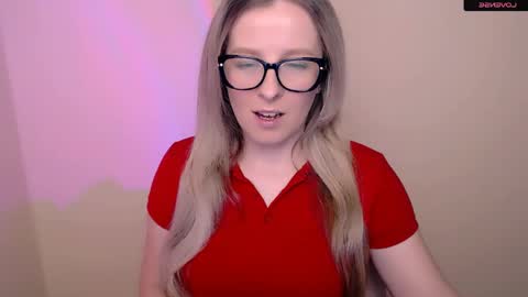 Mia online show from April 2026 04:04:02 PM