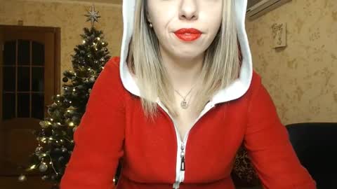 VanillaMuffin online show from December 2024 11:04:02 AM