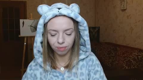 VanillaMuffin online show from October 2025 05:26:02 AM