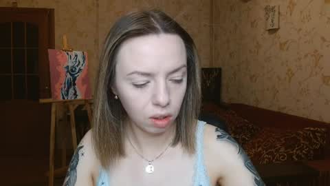 Snapshot of vanillamuffin chatting on April 2026 05:18:02 AM VanillaMuffin online show from April 2026 05:18:02 AM