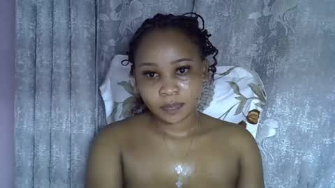 Snapshot of vanillavenus chatting on May 2026 01:44:01 AM vanillavenus online show from May 2026 01:44:01 AM