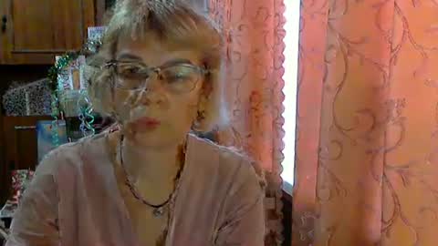 Snapshot of vanillaxcreamy chatting on December 2024 09:35:01 AM Vanillaxcreamy online show from December 2024 09:35:01 AM